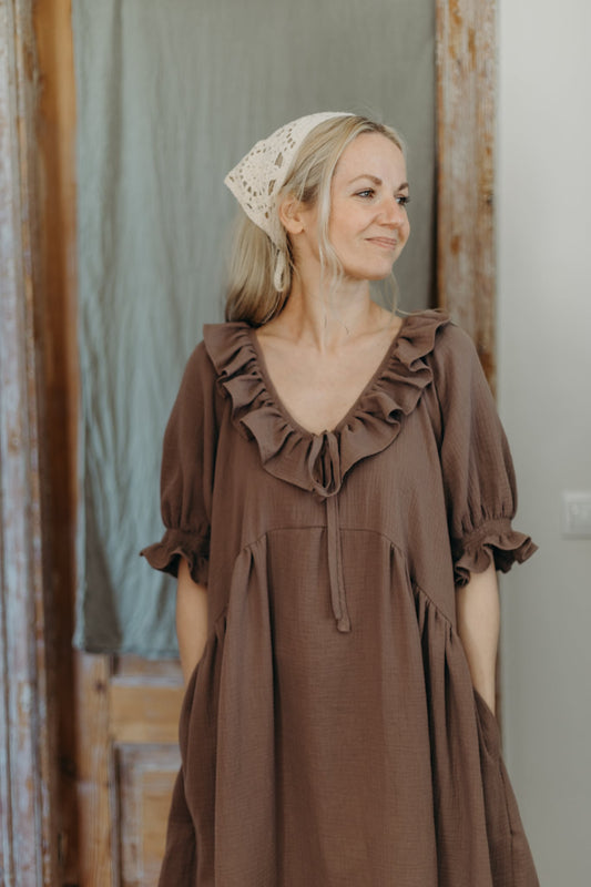 Heritage dress in taupe