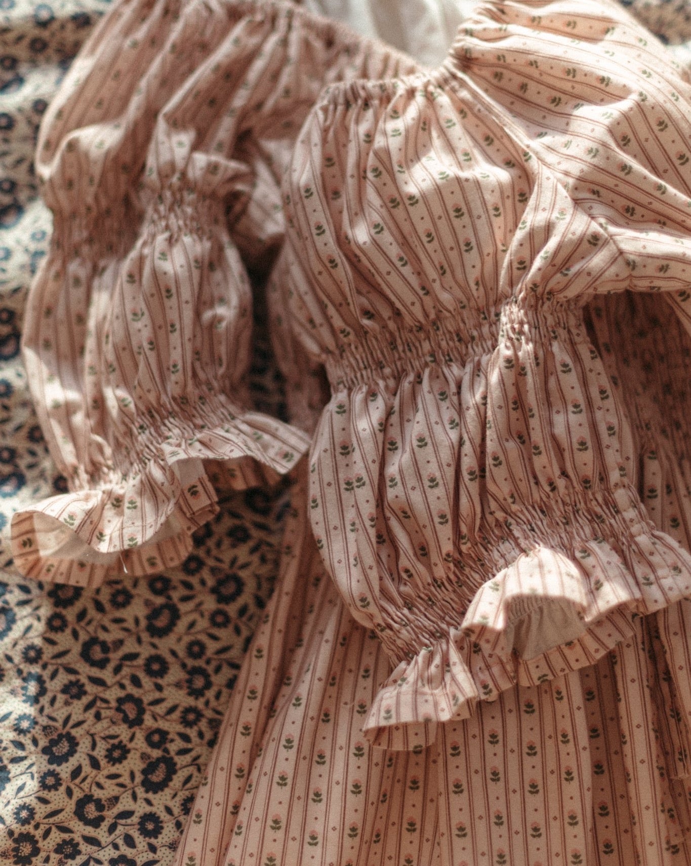 SUNRISE short-sleeve dress / dusty pink