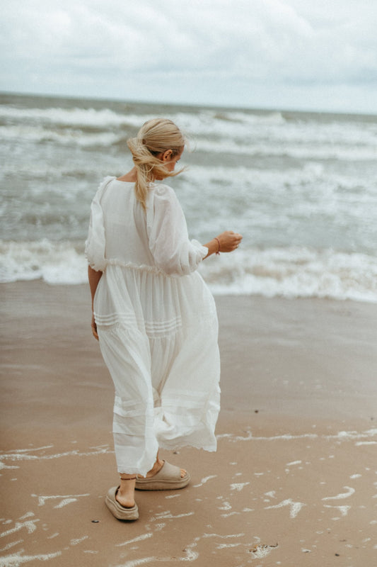 August dress