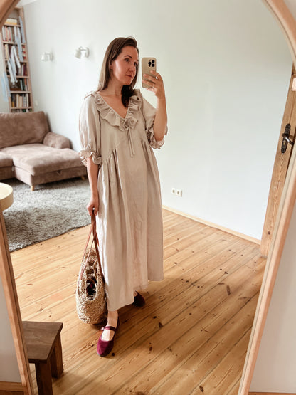 Heritage dress / linen