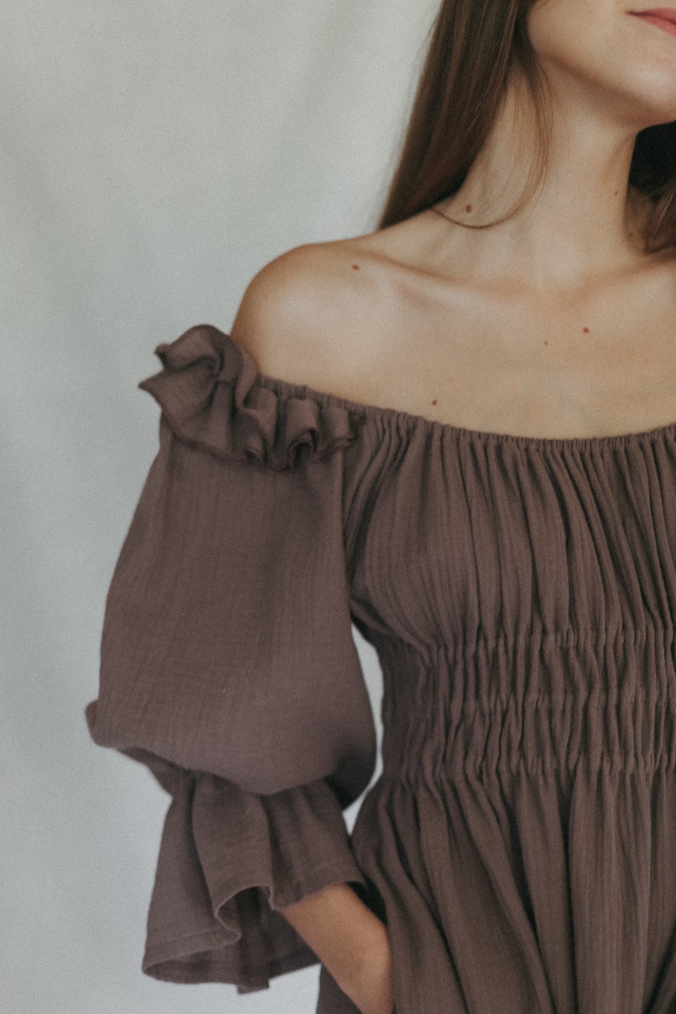 GRATITUDE / taupe (pre-order)