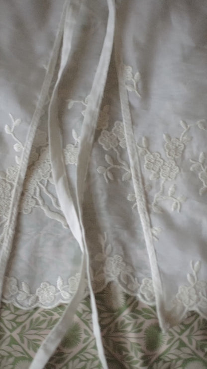 Waist scarf